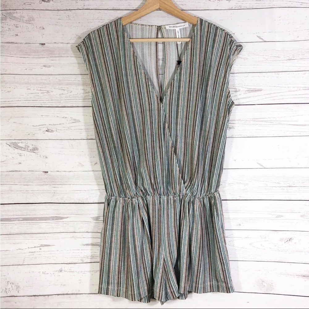 BCBGeneration Striped V Neck Romper Women Medium